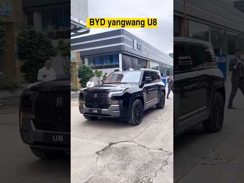 BYD yangwang U8 can make a tank turn!!#shorts #byd #yangwang