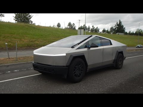 🚗⚡ Does Tesla’s Cybertruck Have Solar Panels? | Future of EVs with Solar Power!